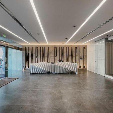Charming Warm Suite With Amazing Views Of The City Dubai Buitenkant foto
